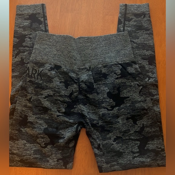 GYMSHARK Scrunch Butt Camo Seamless Leggings S - Picture 4 of 7